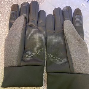 Ladies winter gloves